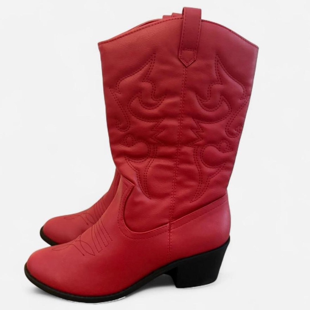 NWOB Charles Albert Red Faux Leather Embroidered  Heeled Cowboy Boots women 9